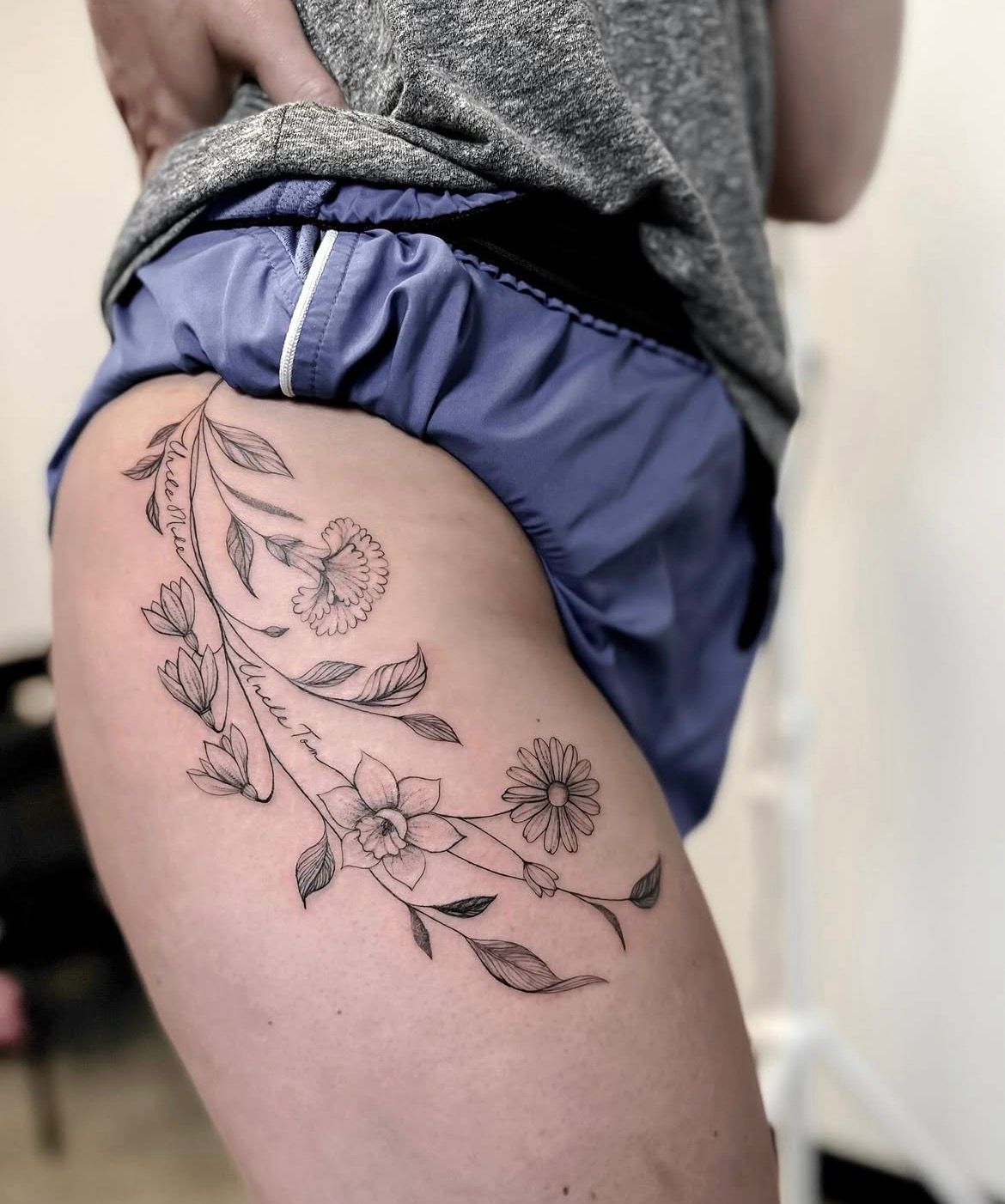 Fine Line Tattoo